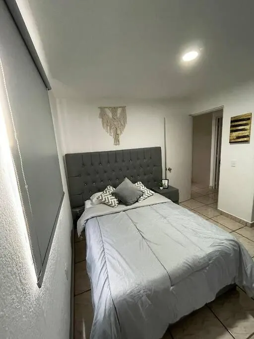 度假居 Jardines De Miraflores, Casa Remodelada Completa Zona Sur Iteso Tecmilenio Uvm Hp Colon Centro Sur 瓜达拉哈拉 墨西哥