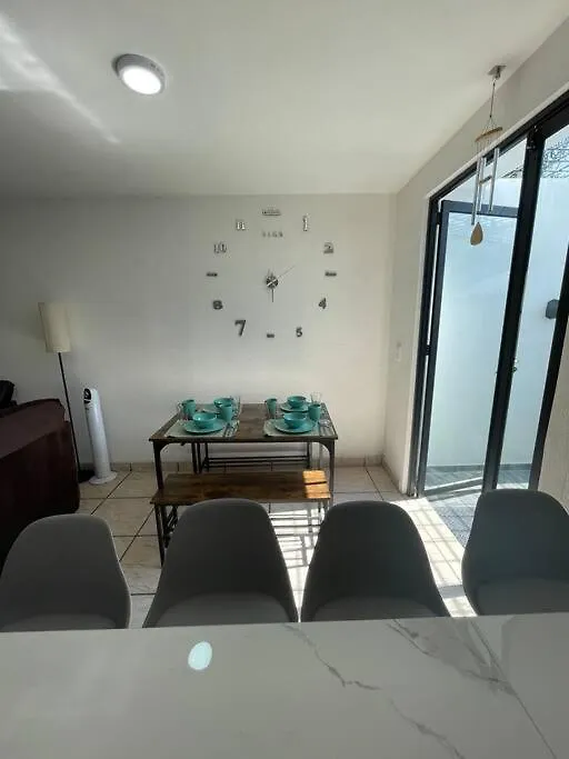 Nyaraló Jardines De Miraflores, Casa Remodelada Completa Zona Sur Iteso Tecmilenio Uvm Hp Colon Centro Sur Guadalajara